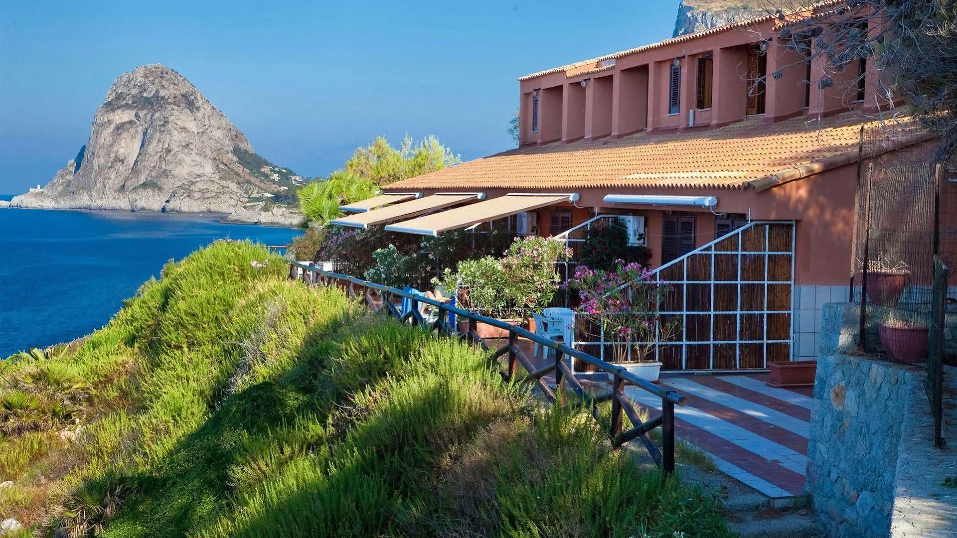 Апартаменты Solemar Sicilia - Residence Mer Et Soleil Багерия
